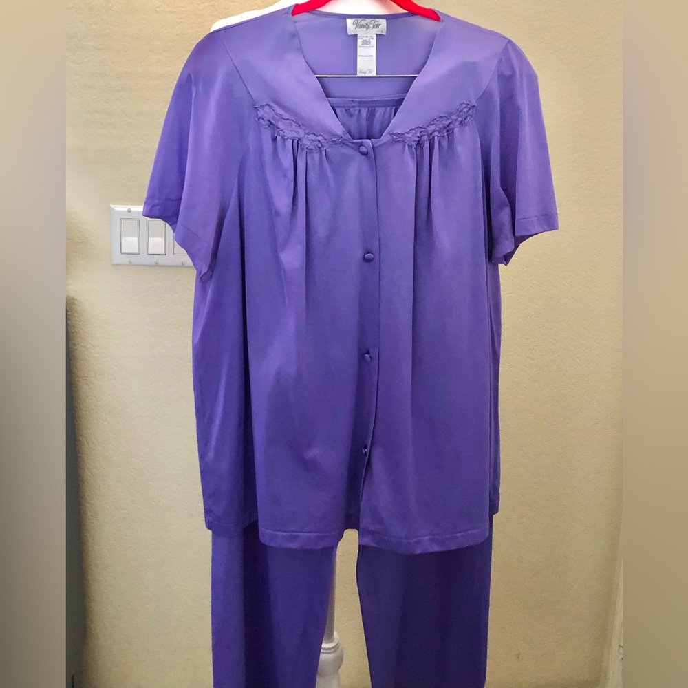 Vanity Fair Vintage Purple Women's Pajama Set